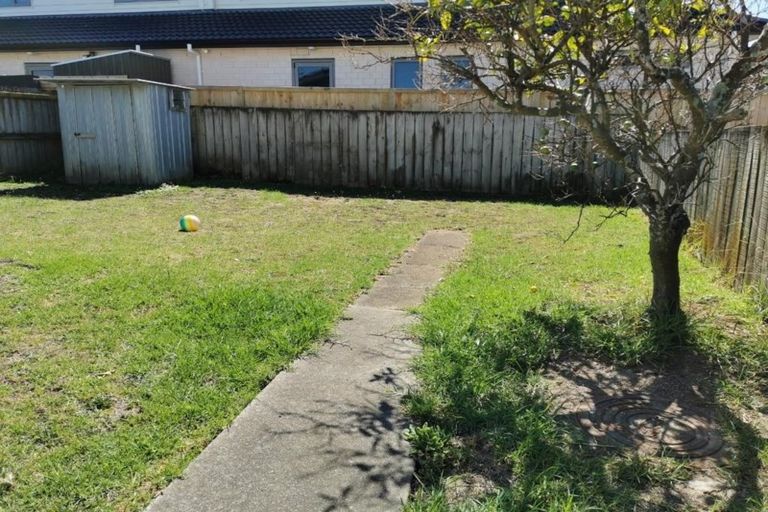 Photo of property in 5 Okataina Street, Pakuranga Heights, Auckland, 2010