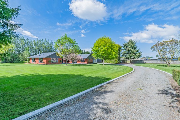 Photo of property in 7 Kowhai Drive, Darfield, 7510