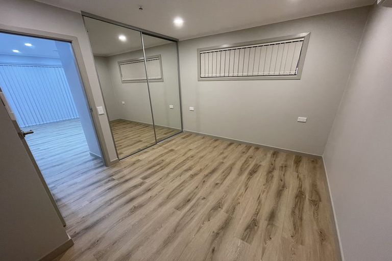 Photo of property in 16 Walworth Avenue, Pakuranga Heights, Auckland, 2010