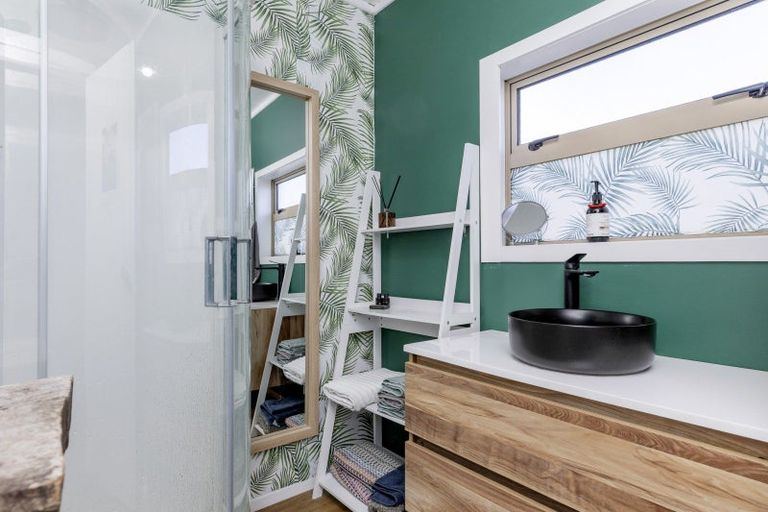 Photo of property in 1/27 Koha Road, Taupo, 3330