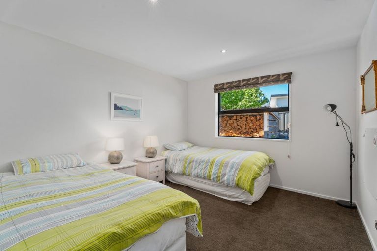 Photo of property in 11 Coromandel Street, Wanaka, 9305