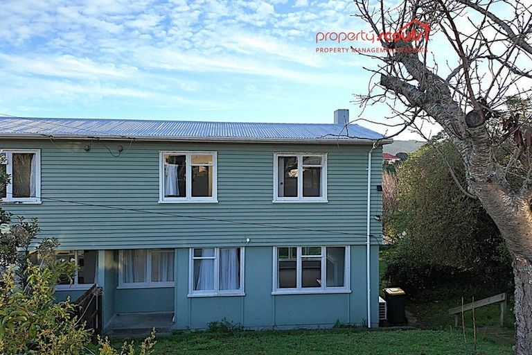 Photo of property in 78-80 Hereford Street, Cannons Creek, Porirua, 5024
