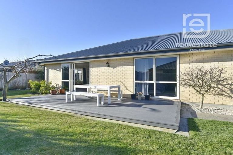 Photo of property in 53 Kotare Avenue, Rangiora, 7400