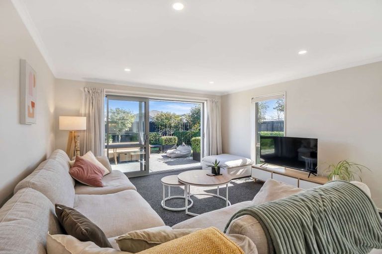 Photo of property in 75 Aviemore Drive, Marshland, Christchurch, 8083