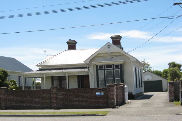 Photo of property in 155 Edgeware Road, Edgeware, Christchurch, 8013