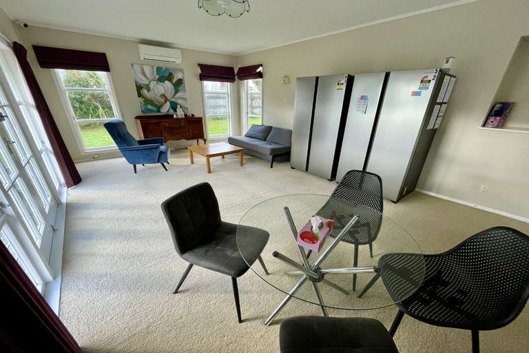 Photo of property in 135 Knights Road, Hutt Central, Lower Hutt, 5010