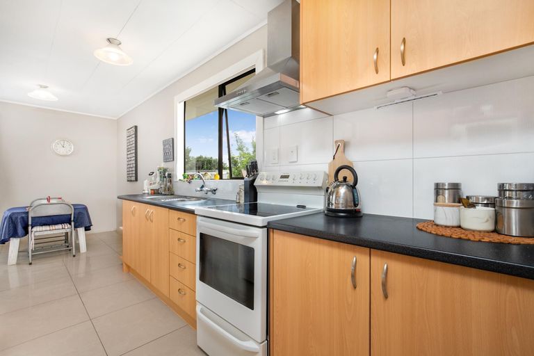 Photo of property in 1/2 Ridgeway Road, Pukekohe, 2120