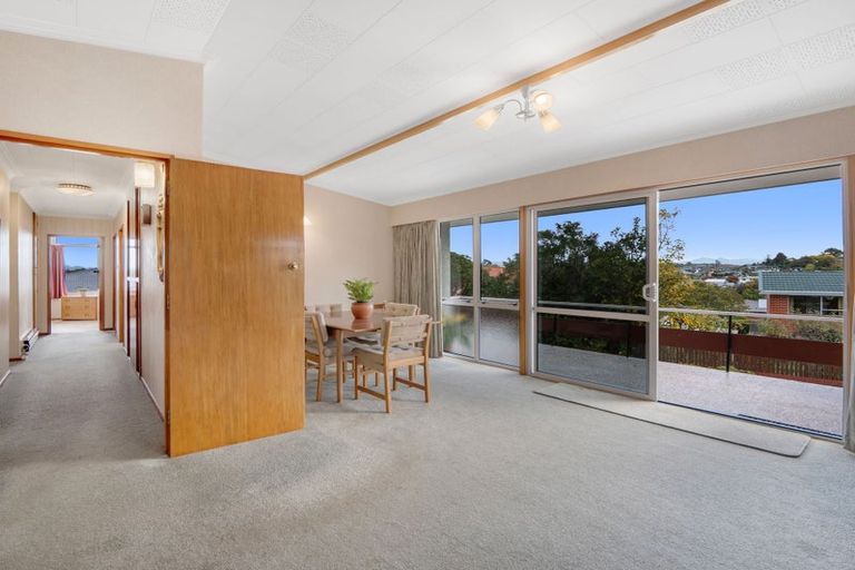 Photo of property in 100 Perth Street, Holmes Hill, Oamaru, 9401
