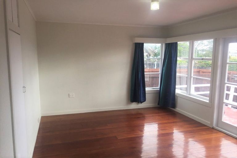Photo of property in 2/22 Browns Road, Manurewa, Auckland, 2102