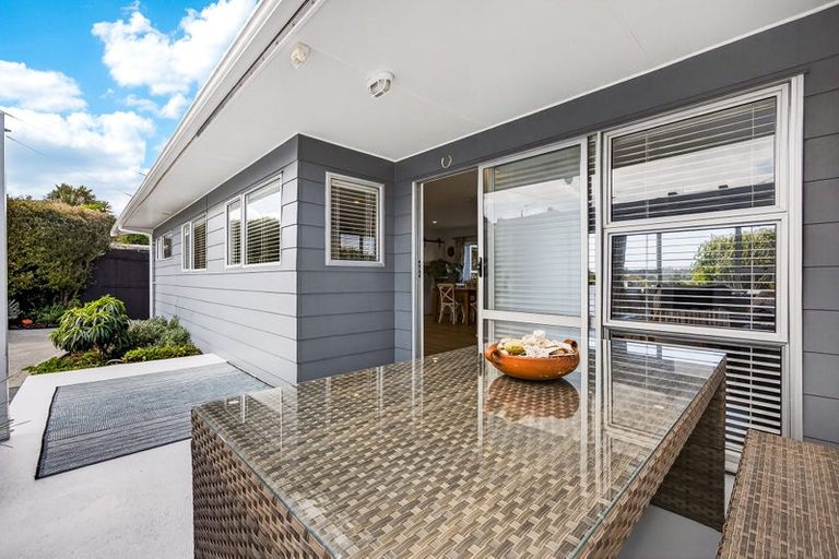 Photo of property in 29 Brigitte View, Snells Beach, 0920