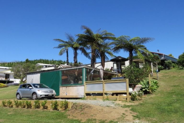Photo of property in 212 Russell Bruce Place, Onemana, Whangamata, 3691