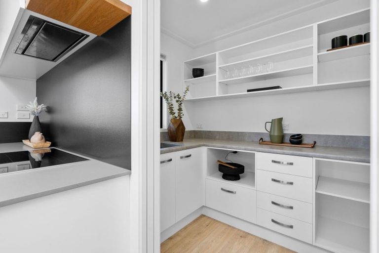 Photo of property in 2 Moemoea Place, Cambridge, 3434