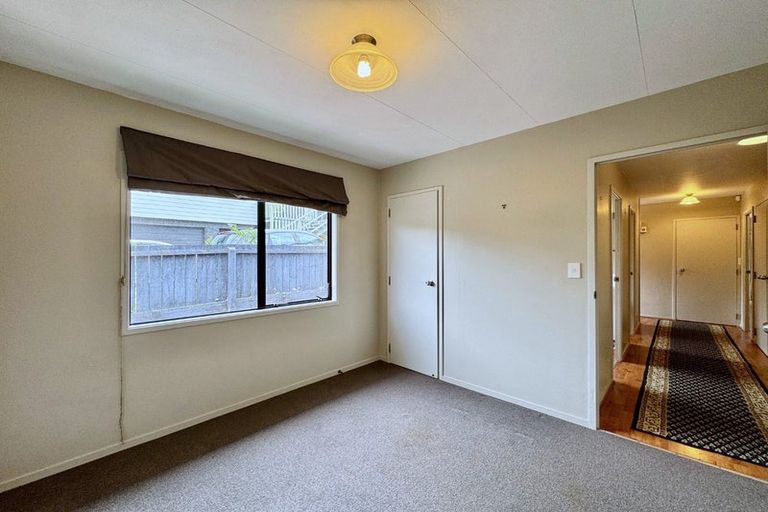 Photo of property in 1/7 Lyell Court, Clover Park, Auckland, 2019