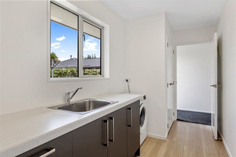 Photo of property in 22 Pemberton Drive, Darfield, 7510