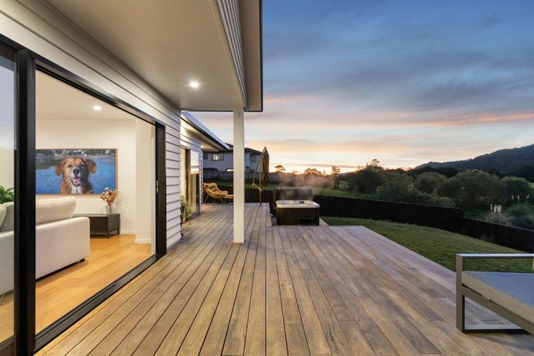 Photo of property in 29 Josh Road, Huapai, Kumeu, 0810