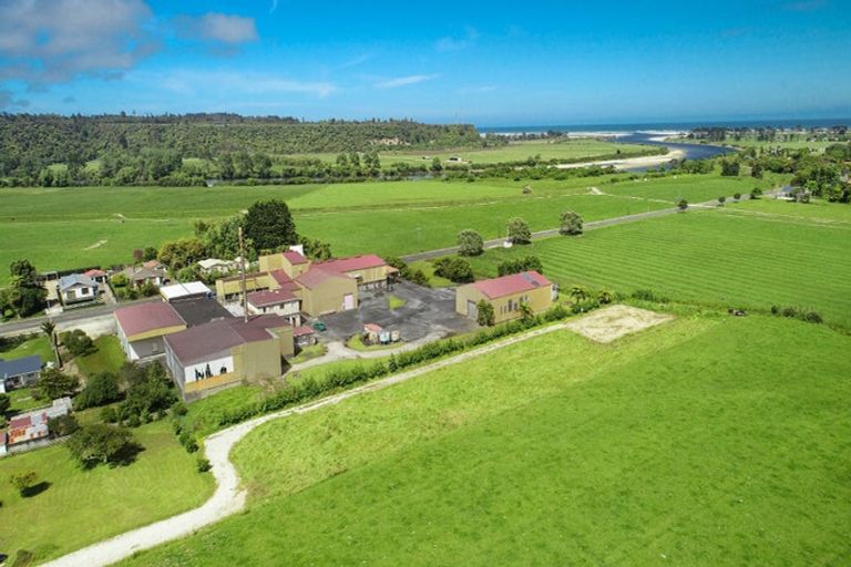 Photo of property in 474b State Highway 2, Opaki, Masterton, 5871