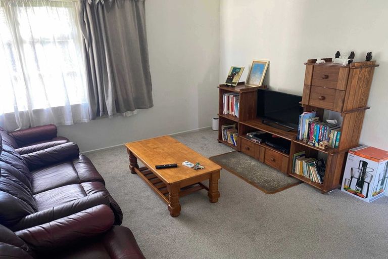 Photo of property in 10 Pukemiro Road, Te Kamo, Whangarei, 0112