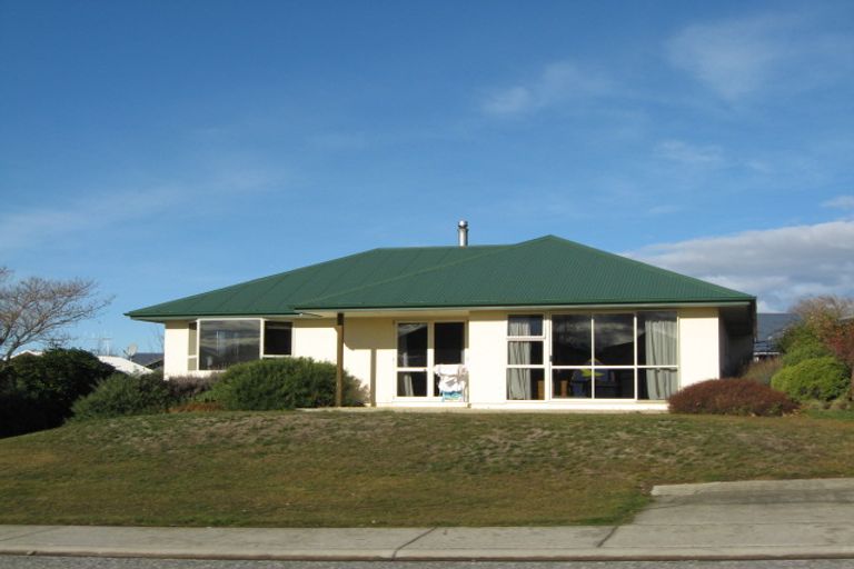 Photo of property in 7 Kings Drive, Wanaka, 9305