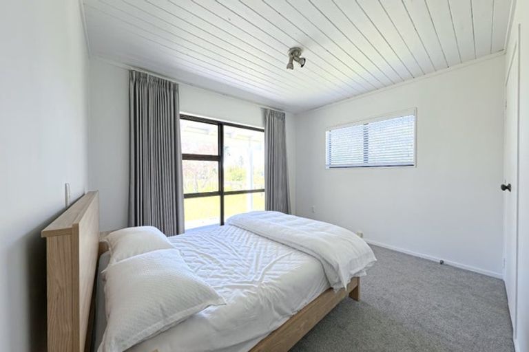 Photo of property in 229 Pine Valley Road, Dairy Flat, Silverdale, 0992