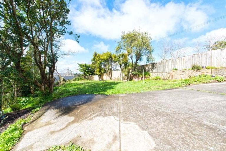 Photo of property in 52 Pleasant Road, Glen Eden, Auckland, 0602