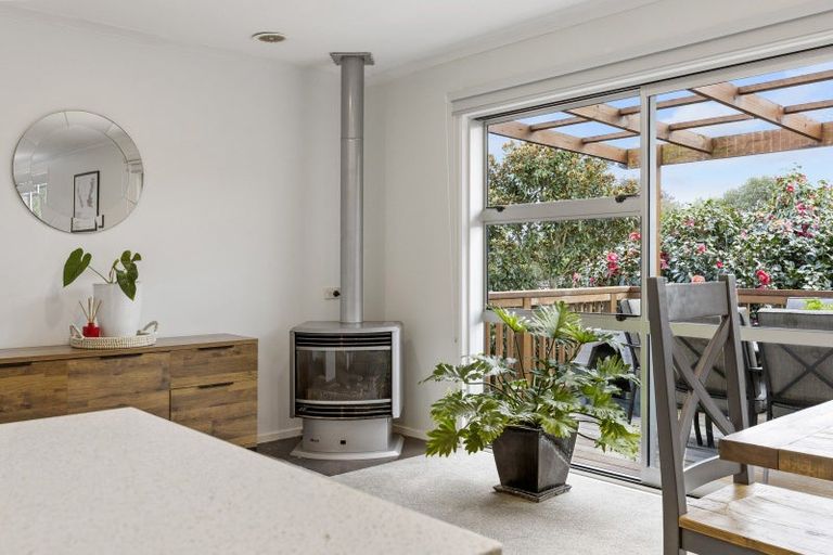 Photo of property in 2/86 Hinemoa Avenue, Taupo, 3330