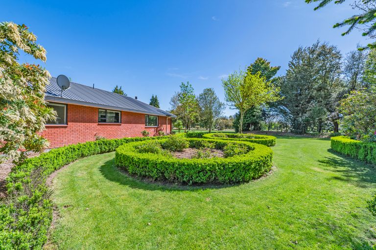 Photo of property in 7 Kowhai Drive, Darfield, 7510