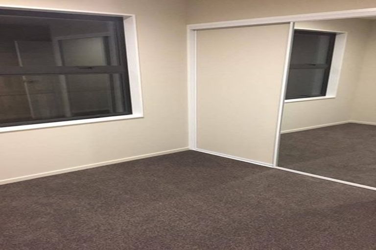 Photo of property in 16 Ragley Way, Rolleston, 7615