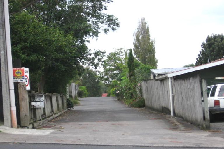 Photo of property in 7/37a Glengarry Road, Glen Eden, Auckland, 0602