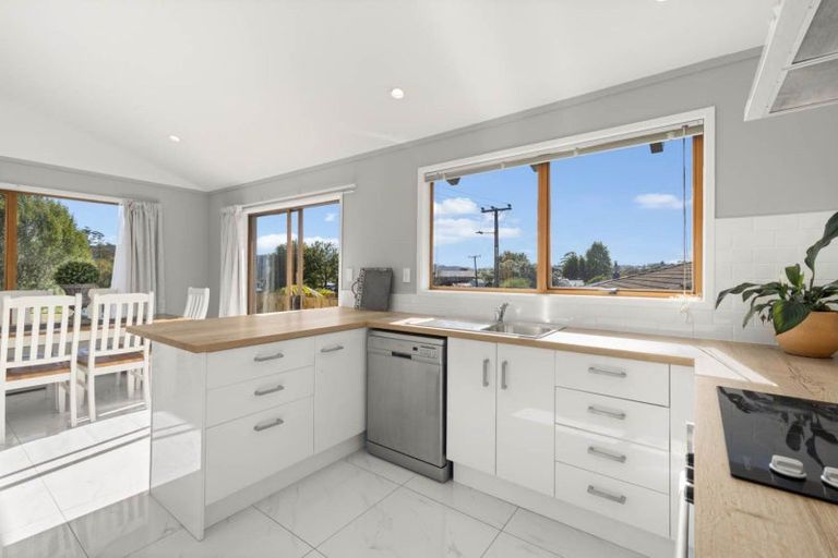 Photo of property in 51b Albert Street, Kawakawa, 0210