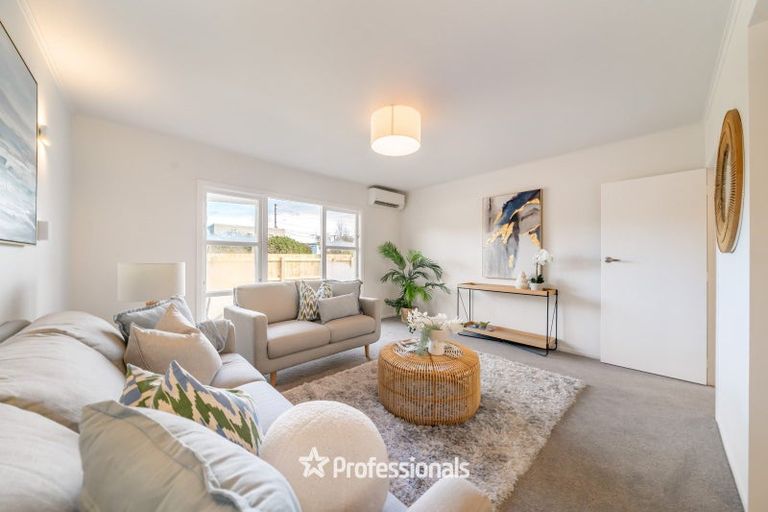 Photo of property in 9a Elizabeth Avenue, Heretaunga, Upper Hutt, 5018