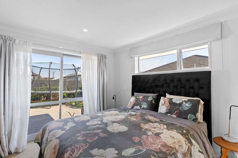 Photo of property in 4 Urihia Street, Marshland, Christchurch, 8083