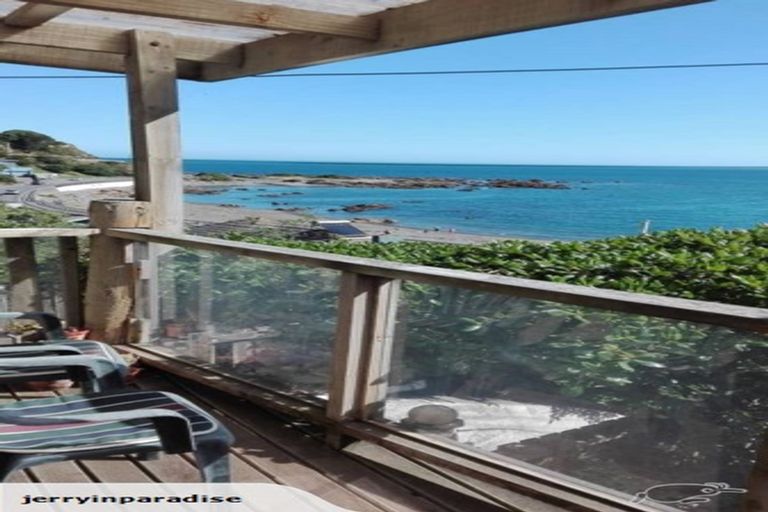 Photo of property in 48u3 Owhiro Bay Parade, Owhiro Bay, Wellington, 6023