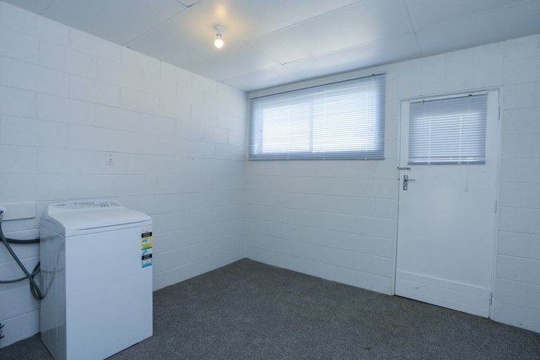 Photo of property in 1/8 Lee Road, Taradale, Napier, 4112
