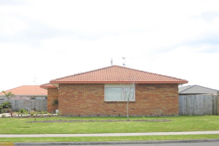 Photo of property in 705 Grenada Street, Papamoa Beach, Papamoa, 3118