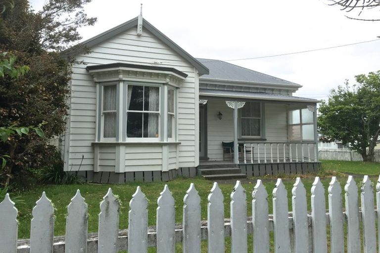 Photo of property in 14 Featon Road, Waihi, 3610