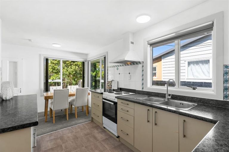 Photo of property in 3 Blankney Street, Hornby, Christchurch, 8042