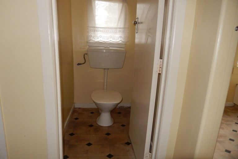 Photo of property in 46-48 Rangitake Drive, Spotswood, New Plymouth, 4310