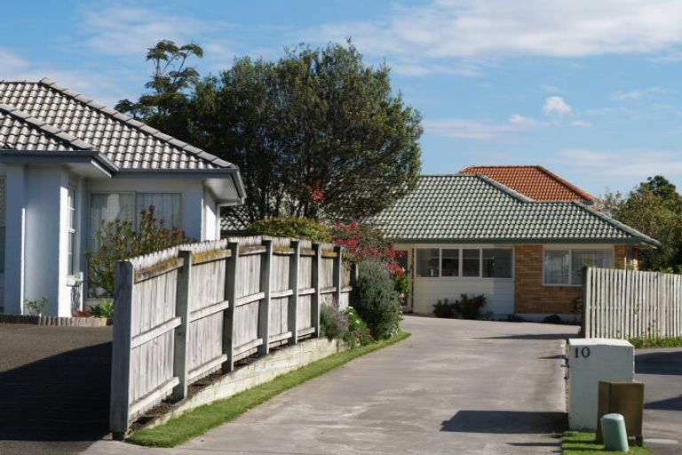 Photo of property in 1/10 Windsong Court, Northpark, Auckland, 2013