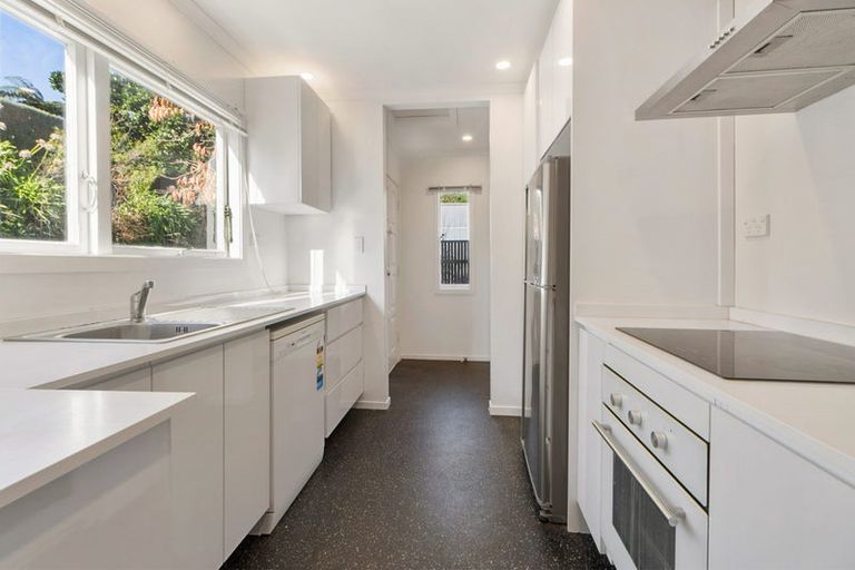 Photo of property in 6 Leslie Street, Wadestown, Wellington, 6012