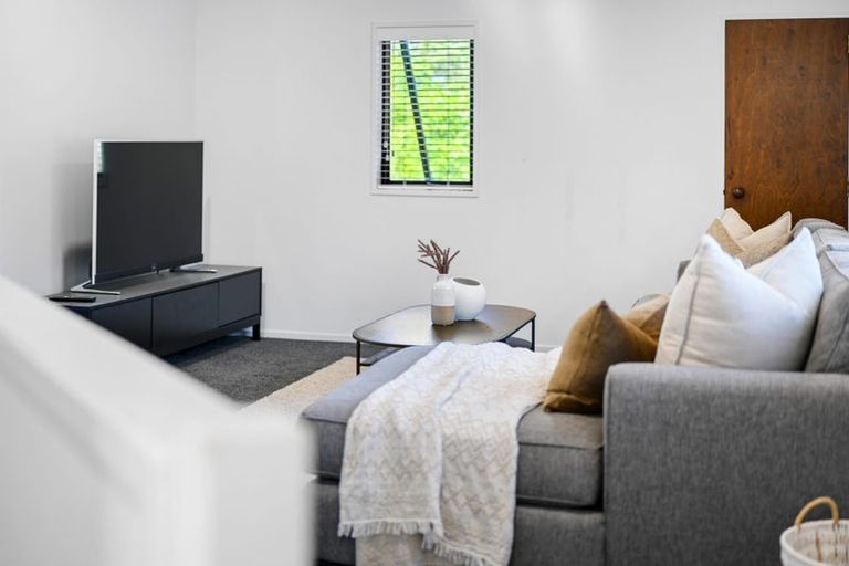 Photo of property in 27 Delamare Road, St Andrews, Hamilton, 3200