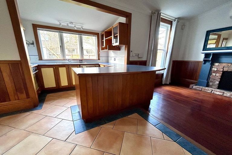 Photo of property in 136 Richmond Street, Petone, Lower Hutt, 5012