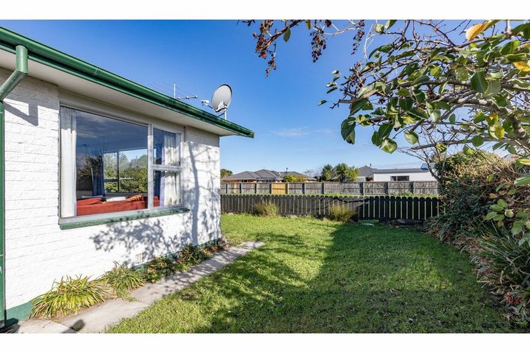 Photo of property in 19b Martyn Street, Rangiora, 7400
