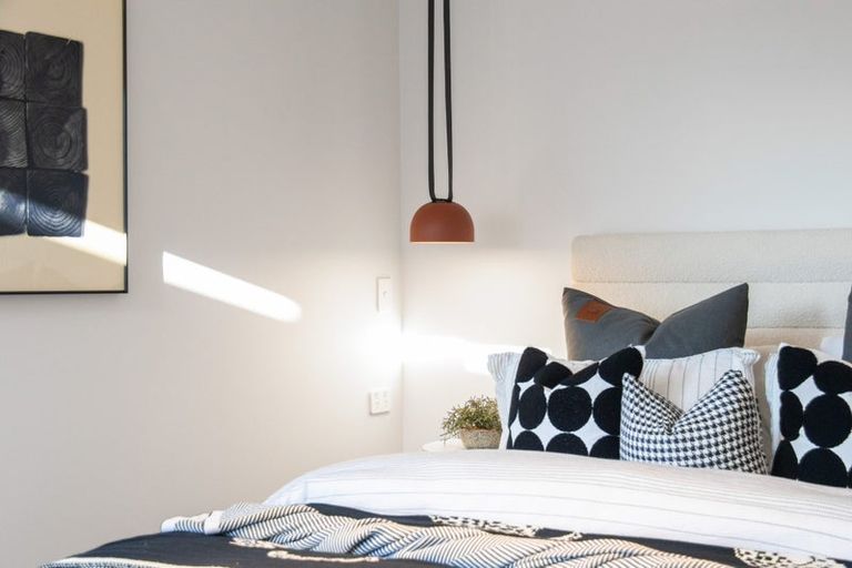 Photo of property in 4c Lyford Crescent, Sunnynook, Auckland, 0620