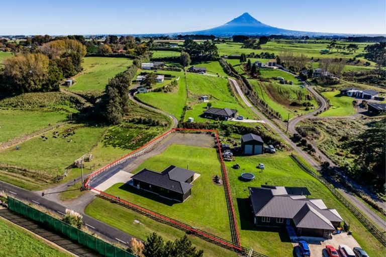 Photo of property in 191 Turuturu Road, Hawera, 4674