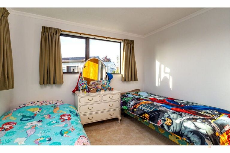 Photo of property in 11 Williamson Place, Geraldine, 7930