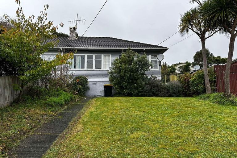 Photo of property in 83 Sunshine Avenue, Karori, Wellington, 6012