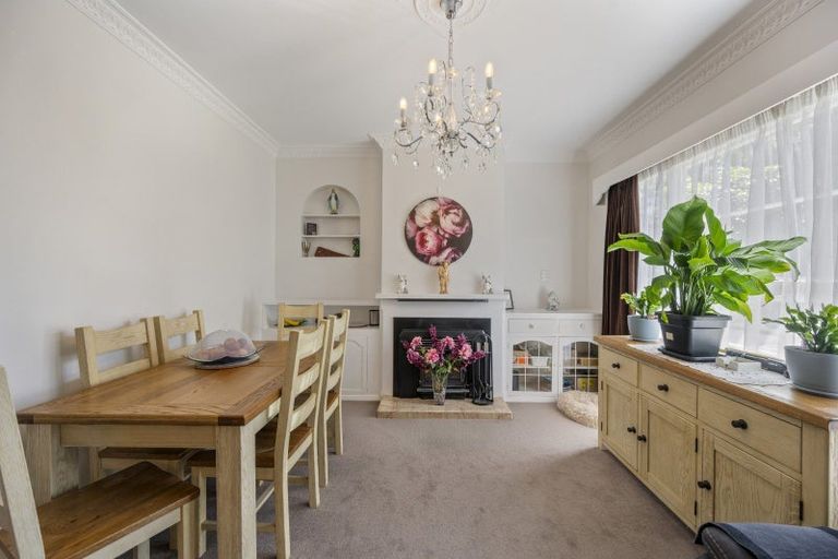 Photo of property in 241 Mayfair Avenue, Mayfair, Hastings, 4122