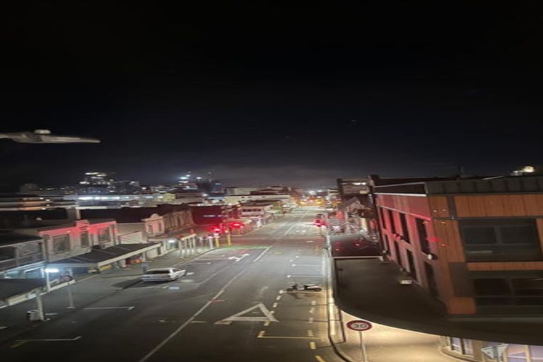 Photo of property in Qba Apartments, 2d/51 Webb Street, Mount Cook, Wellington, 6011