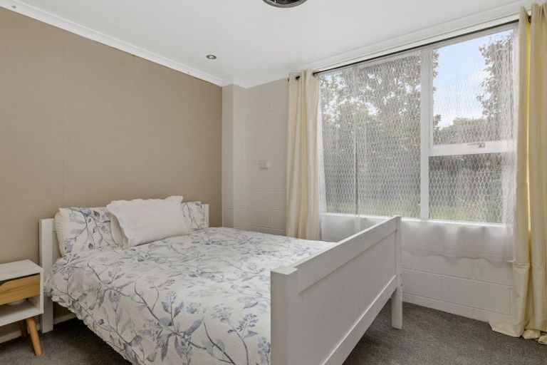 Photo of property in 2/86 Hinemoa Avenue, Taupo, 3330