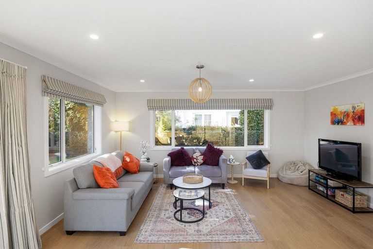 Photo of property in 28c Hamilton Road, Cambridge, 3434